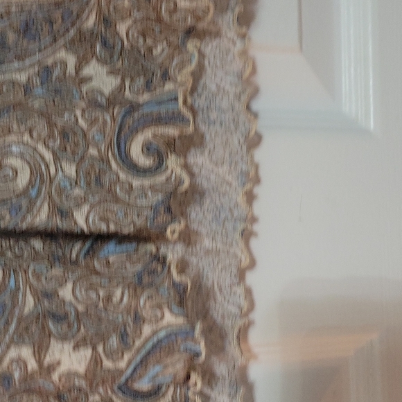 Top - Picture 5 of 6